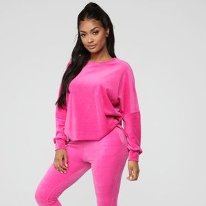 FASHION NOVA HOT PINK VELVET SWEATER✨